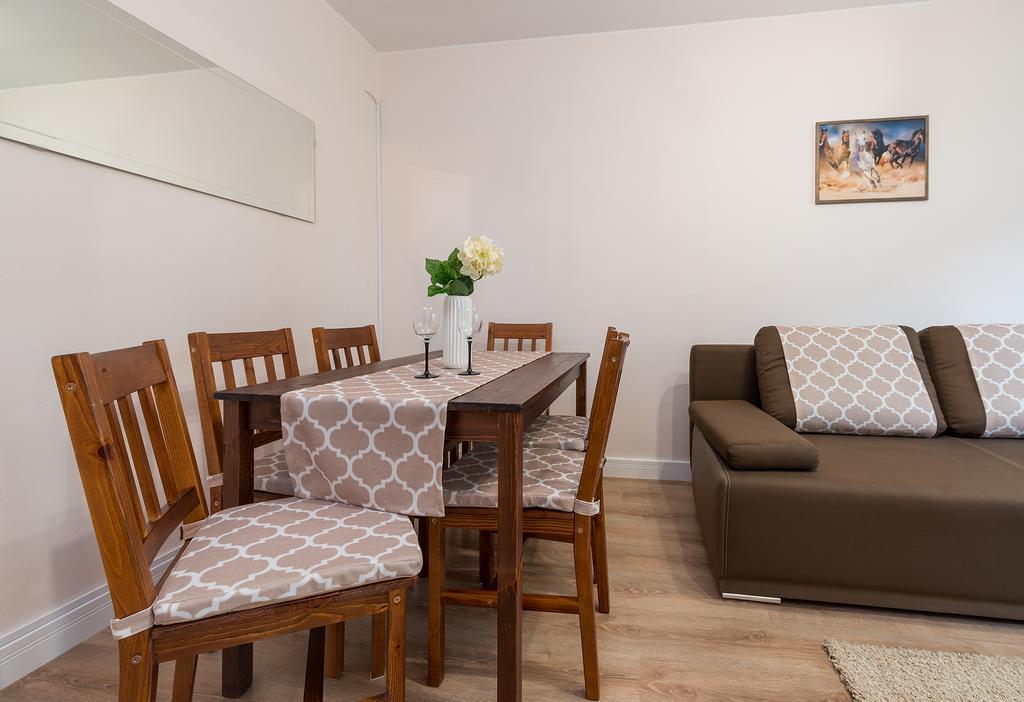 P&O Apartments Kasprzaka วอร์ซอ ภายนอก รูปภาพ